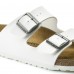 BIRKENSTOCK ARIZONA 0552683  ΠΕΔΙΛΟ ΜΕ ΔΙΑΜΟΡΦΩΜΕΝΗ ΣΟΛΑ UNISEX  ΛΕΥΚΟ